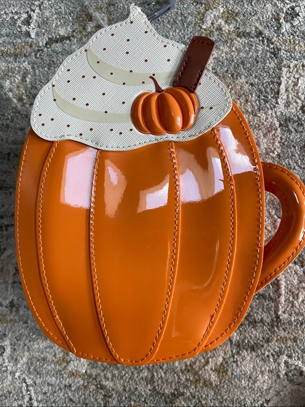 Bath & Body Works Pumpkin Latte Patent Leather Cosmetic Bag - Picture 3 of 10